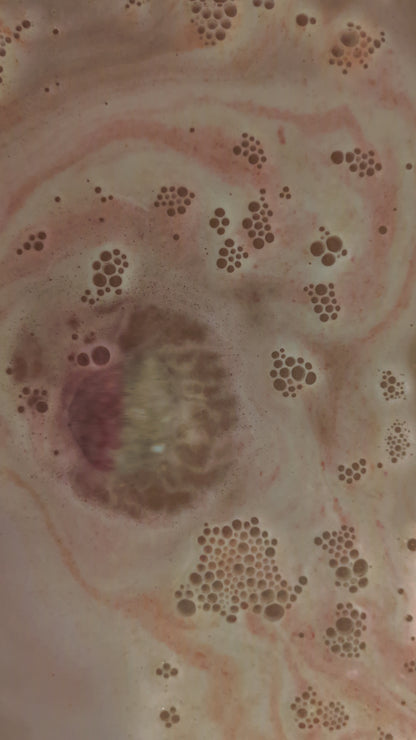 Poppy Fields Bath Bomb