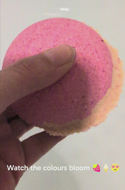 Strawberry Ice Cream - Bath Bomb