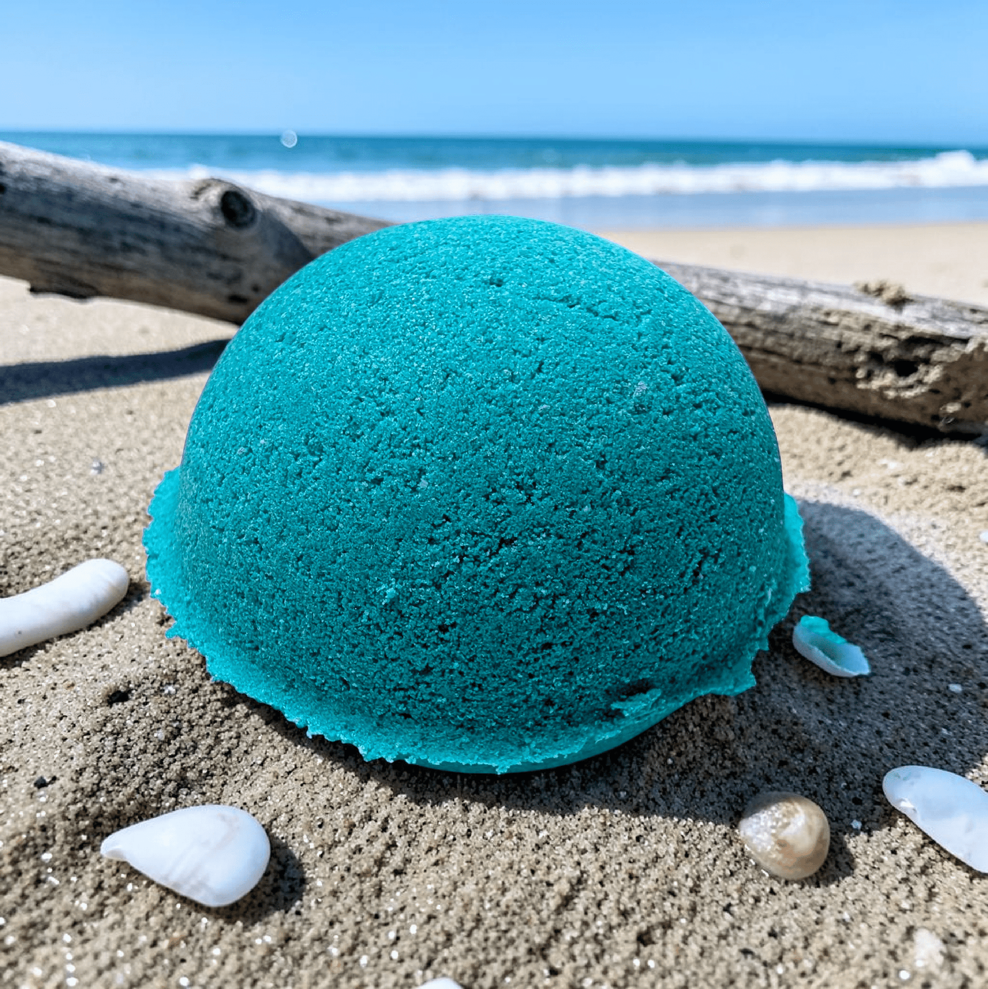 Ocean Breeze - Bath Bomb - Bombshell Cosmetics