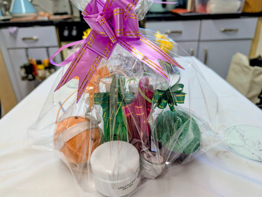 The "Bit of Everything" Gift Set - Bombshell Cosmetics