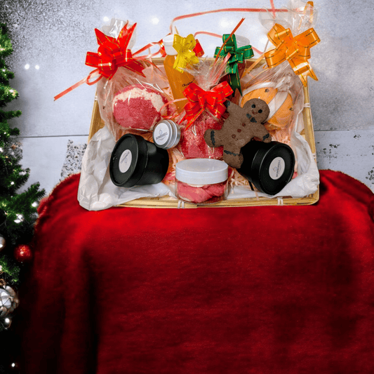 Christmas Bumper Bath & Shower Hamper - Bombshell Cosmetics